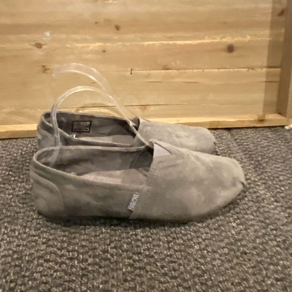 Bobs ✅by Skechers Gray Suede like slip on sneakers
